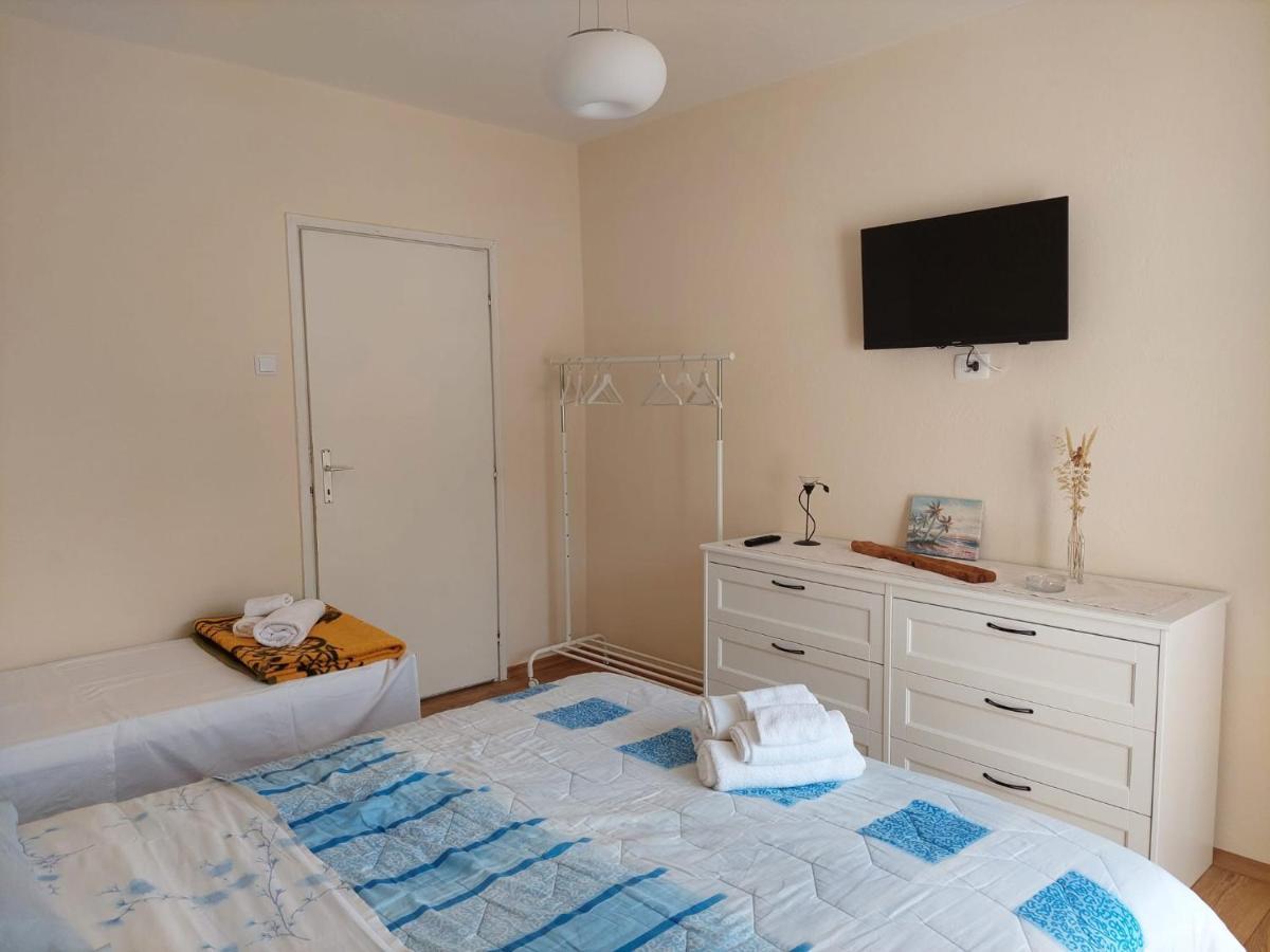 דירות קלק Apartman Danijela מראה חיצוני תמונה